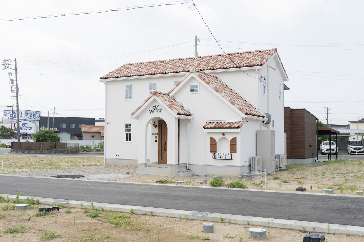 南欧風の可愛い塗り壁のお家